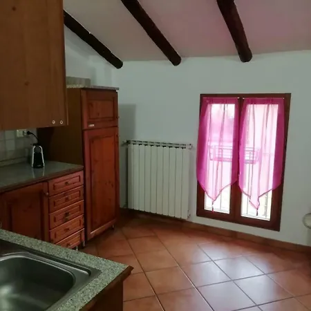 M&e Violet House Болонья